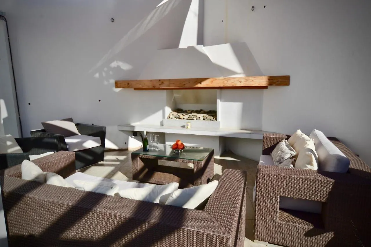 Modern Villa With Heated Pool, Jacuzzi, Sauna, Sleeps 10 Sitio de Calahonda Spain